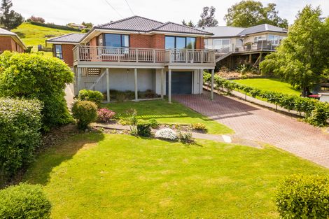 Photo of property in 325 Main South Road, Green Island, Dunedin, 9018