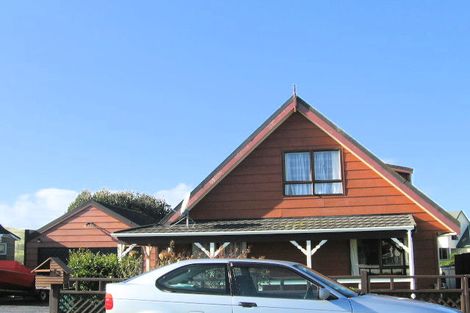 Photo of property in 12 Trispen Place, Camborne, Porirua, 5026