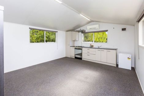Photo of property in 18a Flux Road, Mangaroa, Upper Hutt, 5371