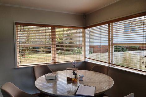 Photo of property in 22a Hilling Street, Titirangi, Auckland, 0604