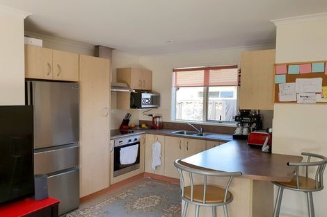 Photo of property in 3/262 Centreway Road, Orewa, 0931