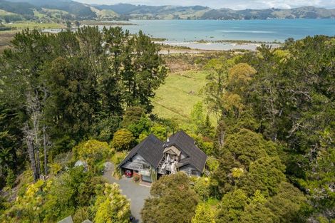 Photo of property in 445 Preeces Point Road, Preece Point, Coromandel, 3506