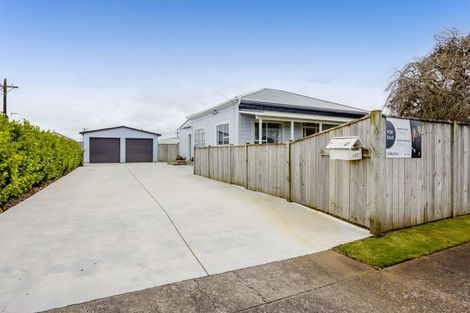 Photo of property in 107 Wilson Street, Hawera, 4610