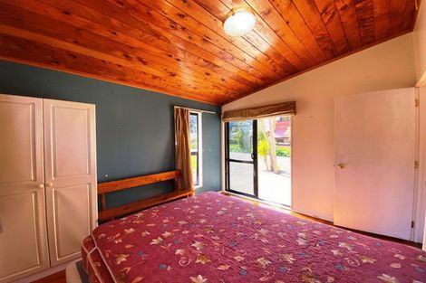 Photo of property in 54 Opahi Bay Road, Mahurangi West, Warkworth, 0983