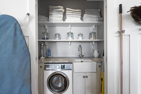 Photo of property in 41 Lake Road, Devonport, Auckland, 0624