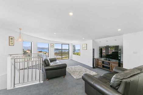 Photo of property in 42 Mandalay Terrace, Khandallah, Wellington, 6035