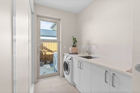 Photo of property in 9 Collier Drive, Halswell, Christchurch, 8025