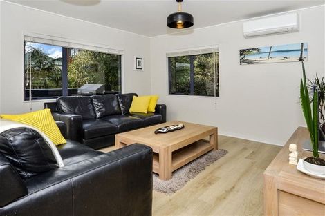 Photo of property in 10a Victor Street, Avondale, Auckland, 1026
