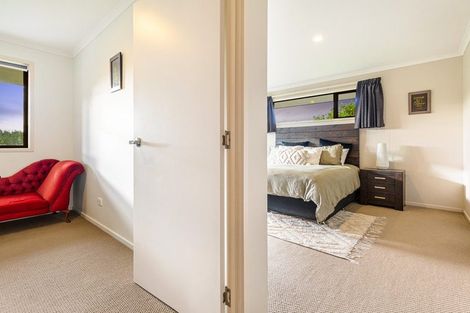 Photo of property in 92 Taiapa Valley Road, Muriwai, Waimauku, 0881