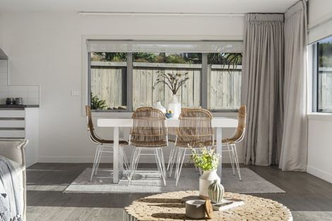 Photo of property in 357b Oceanbeach Road, Mount Maunganui, 3116