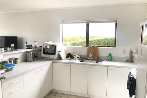 Photo of property in 2/117 Ridge Road, Howick, Auckland, 2014