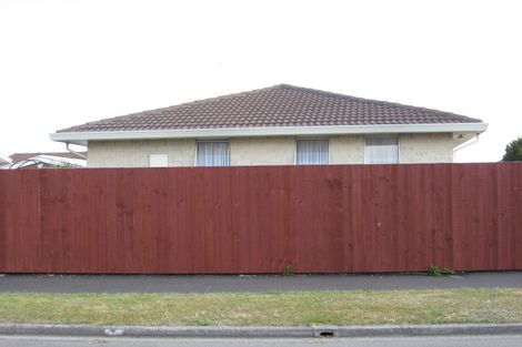 Photo of property in 3a Tamarisk Place, Parklands, Christchurch, 8083