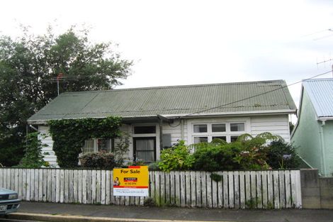 Photo of property in 20 Eastbourne Street, Caversham, Dunedin, 9012