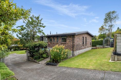 Photo of property in 38 Victory Street, Welcome Bay, Tauranga, 3112