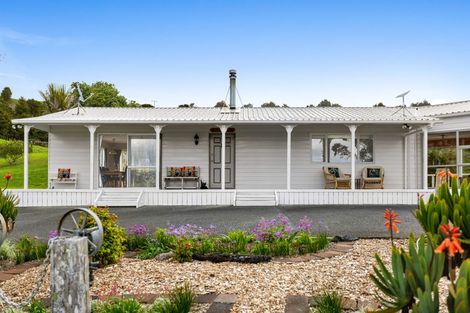 Photo of property in 269 Tomarata Valley Road, Wellsford, 0974