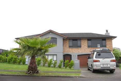 Photo of property in 1 Heenans Way, Rosehill, Papakura, 2113