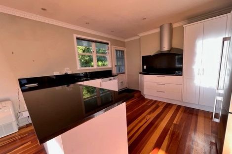 Photo of property in 48a Queens Grove, Hutt Central, Lower Hutt, 5010