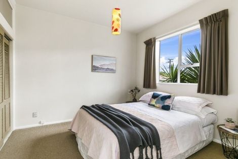 Photo of property in 11 Baldwin Street, Moera, Lower Hutt, 5010