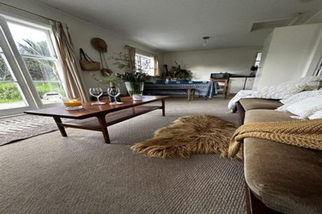 Photo of property in 280 Riverhead Road, Riverhead, Kumeu, 0892