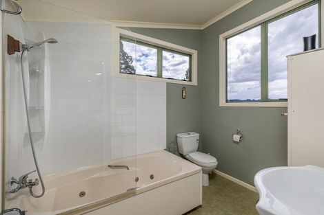 Photo of property in 3 Oakura Road, Oakura, Hikurangi, 0184