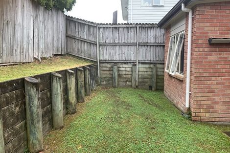 Photo of property in 24 Brashier Circle, Sunnyvale, Auckland, 0612