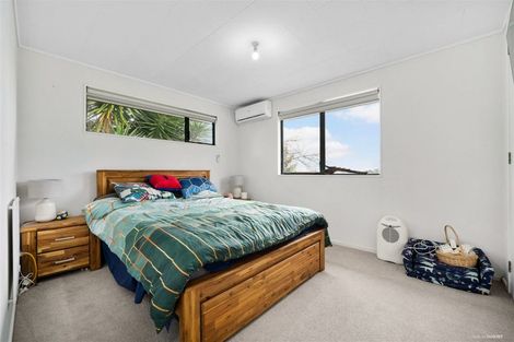 Photo of property in 46 Maywood Crescent, Glen Eden, Auckland, 0602