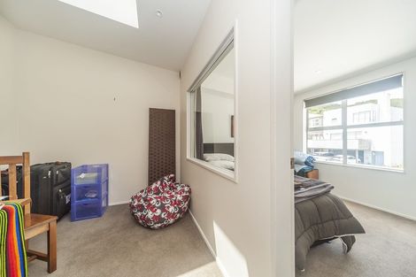 Photo of property in 74 Saddleback Grove, Karori, Wellington, 6012