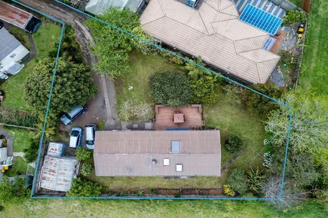 Photo of property in 6 Sturges Road, Henderson, Auckland, 0610