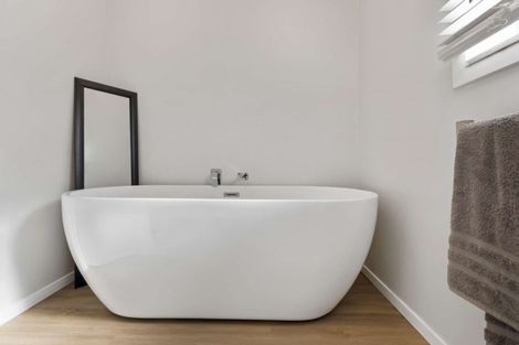 Photo of property in 13 Joyce Street, Pahurehure, Papakura, 2113