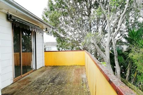 Photo of property in 69 Casuarina Road, Half Moon Bay, Auckland, 2012