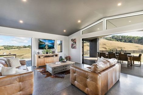 Photo of property in 174 Cameron Town Road, Pukekohe, 2678