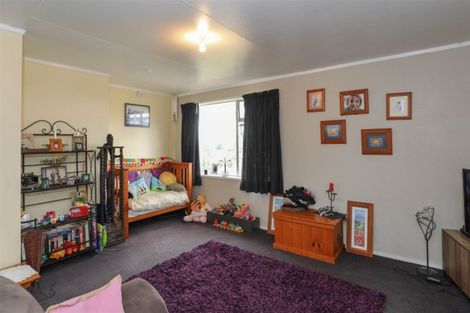 Photo of property in 5 Burke Place, Huntly, 3700