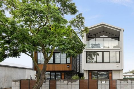 Photo of property in 1b Coronation Street, Ahuriri, Napier, 4110