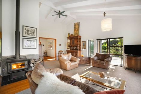 Photo of property in 100 Rocklands Road, Clifton, Takaka, 7183