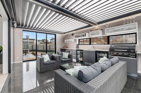 Photo of property in 8 Meyer Street, Alexandra, 9320