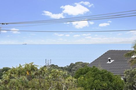 Photo of property in 2/2 Seaview Road, Milford, Auckland, 0620