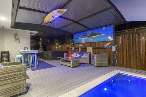 Photo of property in 69 Bert Wall Drive, Omokoroa, 3114