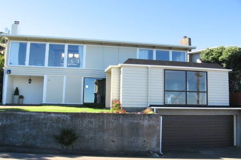 Photo of property in 22 Lohia Street, Khandallah, Wellington, 6035