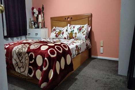 Photo of property in 70 Dixon Road, Glenview, Hamilton, 3206