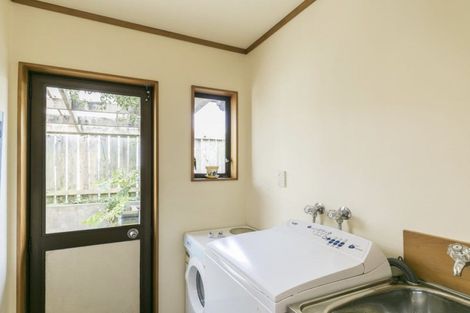 Photo of property in 8 Scorian Close, Karori, Wellington, 6012