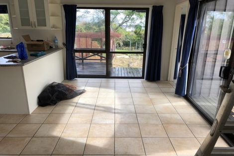Photo of property in 9 Inchinnam Road, Flat Bush, Auckland, 2016