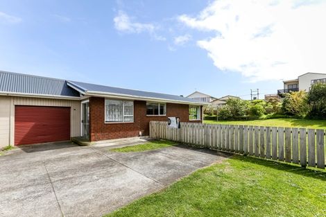 Photo of property in 5b Hua Street, Bell Block, New Plymouth, 4312