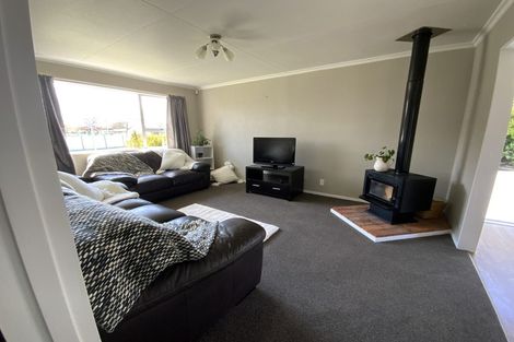 Photo of property in 52 Cascade Crescent, Westbrook, Palmerston North, 4412
