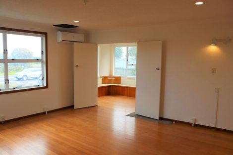 Photo of property in 558 Maunganui Road, Mount Maunganui, 3116