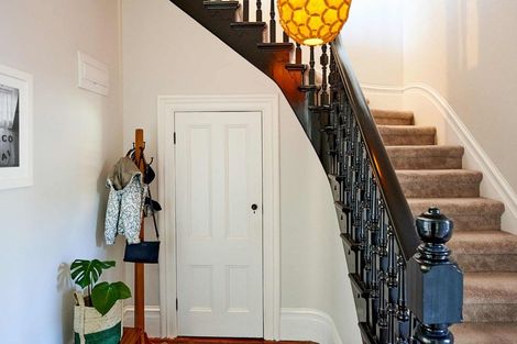 Photo of property in 99 Brougham Street, Mount Victoria, Wellington, 6011