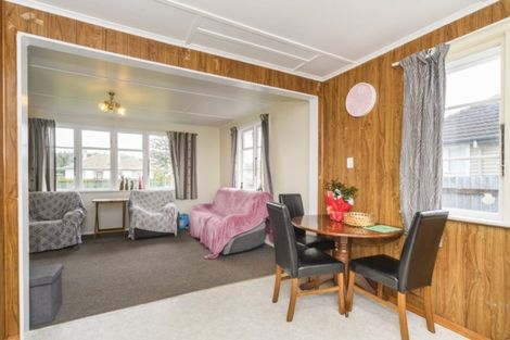 Photo of property in 8 Brighton Crescent, Highbury, Palmerston North, 4412