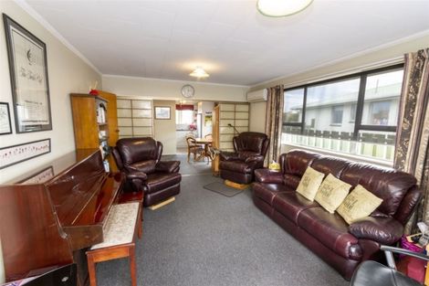 Photo of property in 2b Walker Place, Rangiora, 7400
