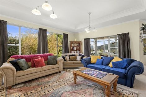 Photo of property in 7a Roband Crescent, Brown Owl, Upper Hutt, 5018