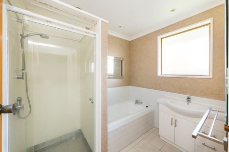 Photo of property in 7a Wigan Place, Hokowhitu, Palmerston North, 4410