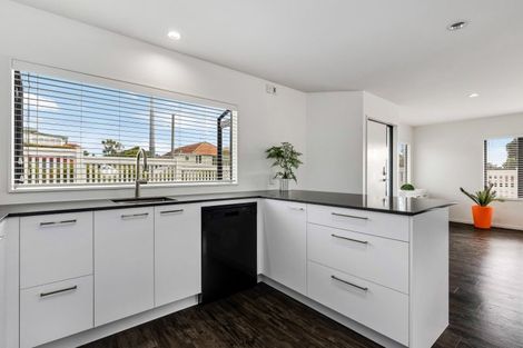 Photo of property in 1/11 Harrington Avenue, Pukekohe, 2120